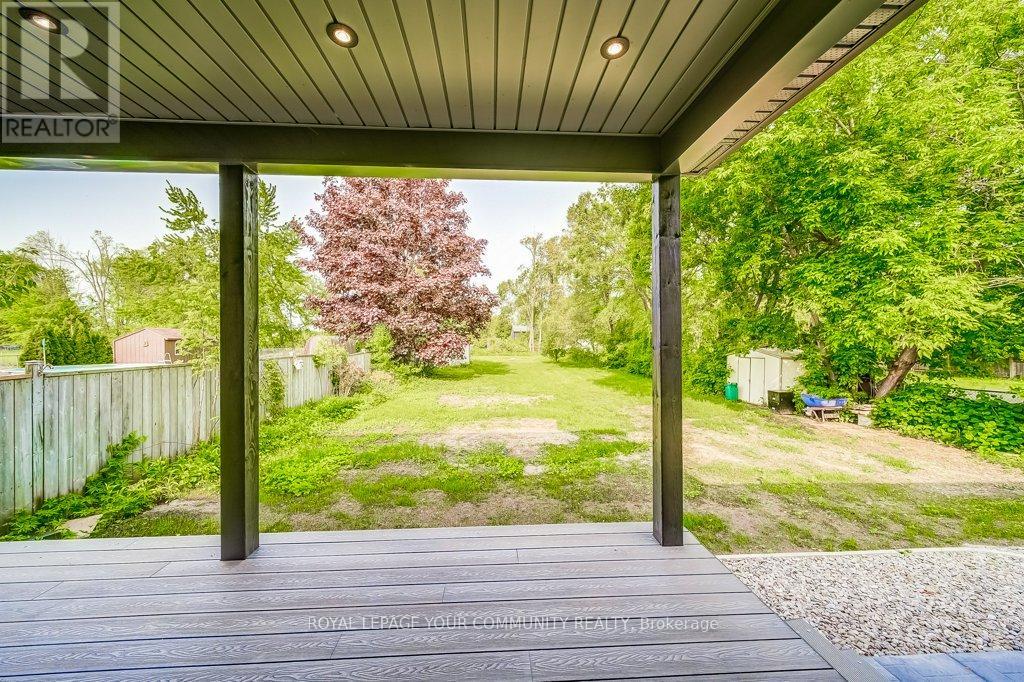 836 Montsell Avenue, Georgina, Ontario  L0E 1S0 - Photo 26 - N12176175