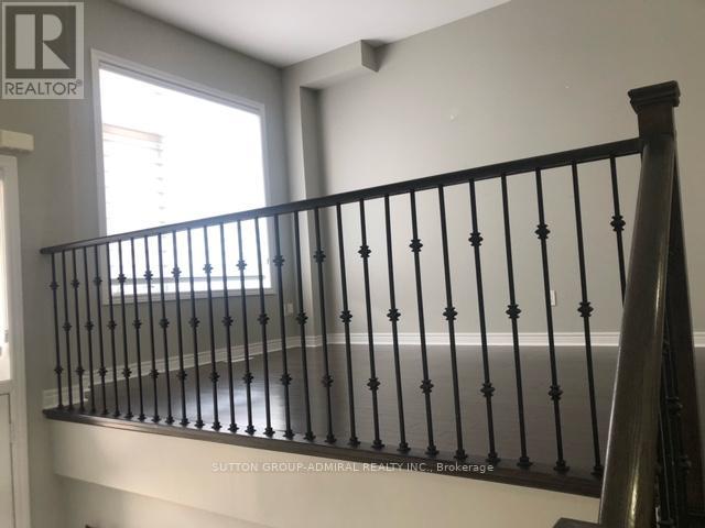77 Laskin Drive, Vaughan, Ontario  L6A 4P6 - Photo 4 - N12188851