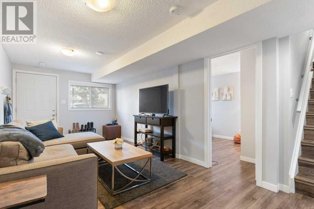 2118 & 2120 23 Avenue Sw, Calgary, Alberta  T2T 0W1 - Photo 19 - A2224311