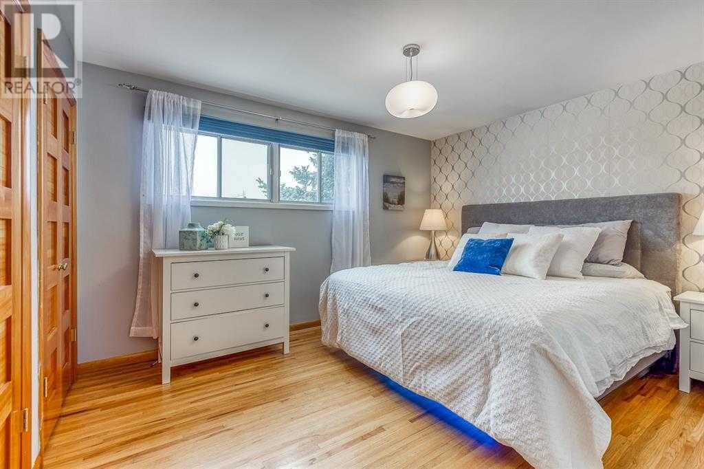 5104 Grove Hill Road Sw, Calgary, Alberta  T3E 4G6 - Photo 10 - A2225110