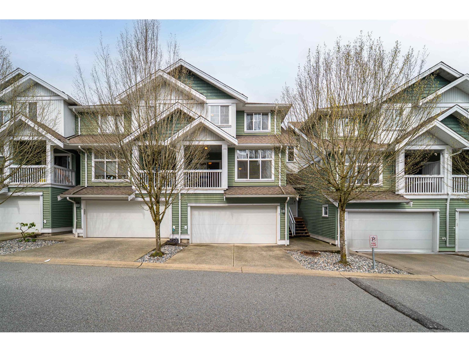 7 6785 193 STREET, surrey, British Columbia