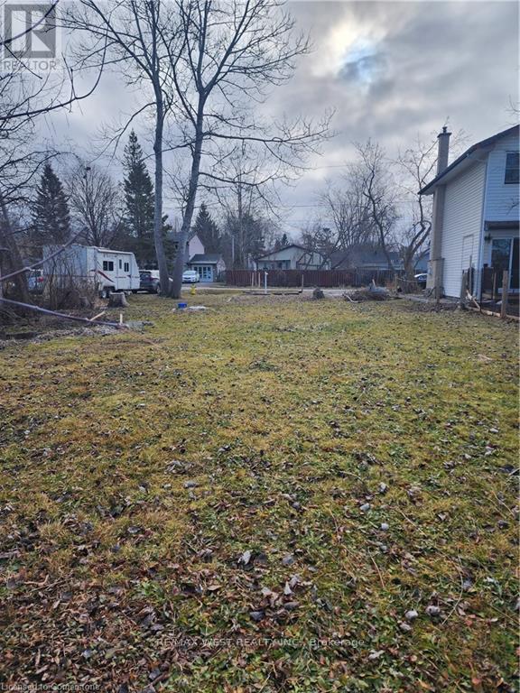 310 Terrace Drive, Georgina, Ontario  L4P 2Y8 - Photo 3 - N12192507
