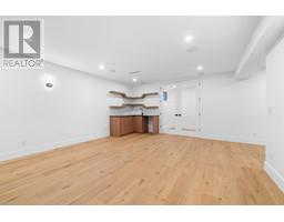 687 POPLAR STREET, Coquitlam property photo listing R3010615 for sale