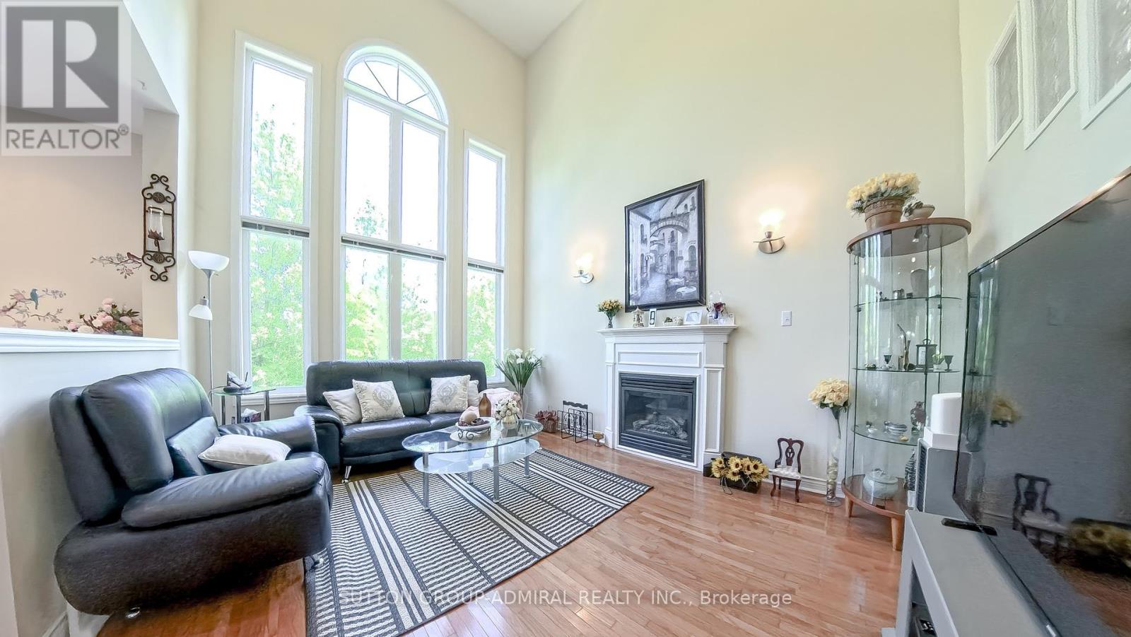 98 Holly Drive, Richmond Hill, Ontario  L4S 2R6 - Photo 13 - N12192536
