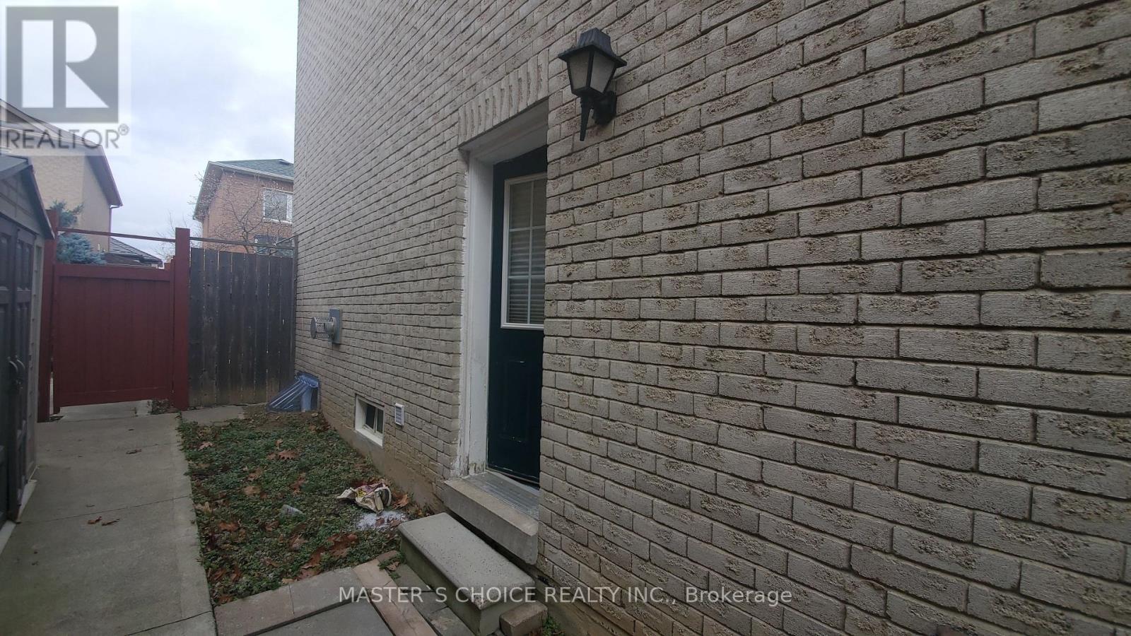 Bsmt Ap - 6 Rusty Trail, Vaughan (Vellore Village), Ontario  L4H 2E7 - Photo 2 - N12192725
