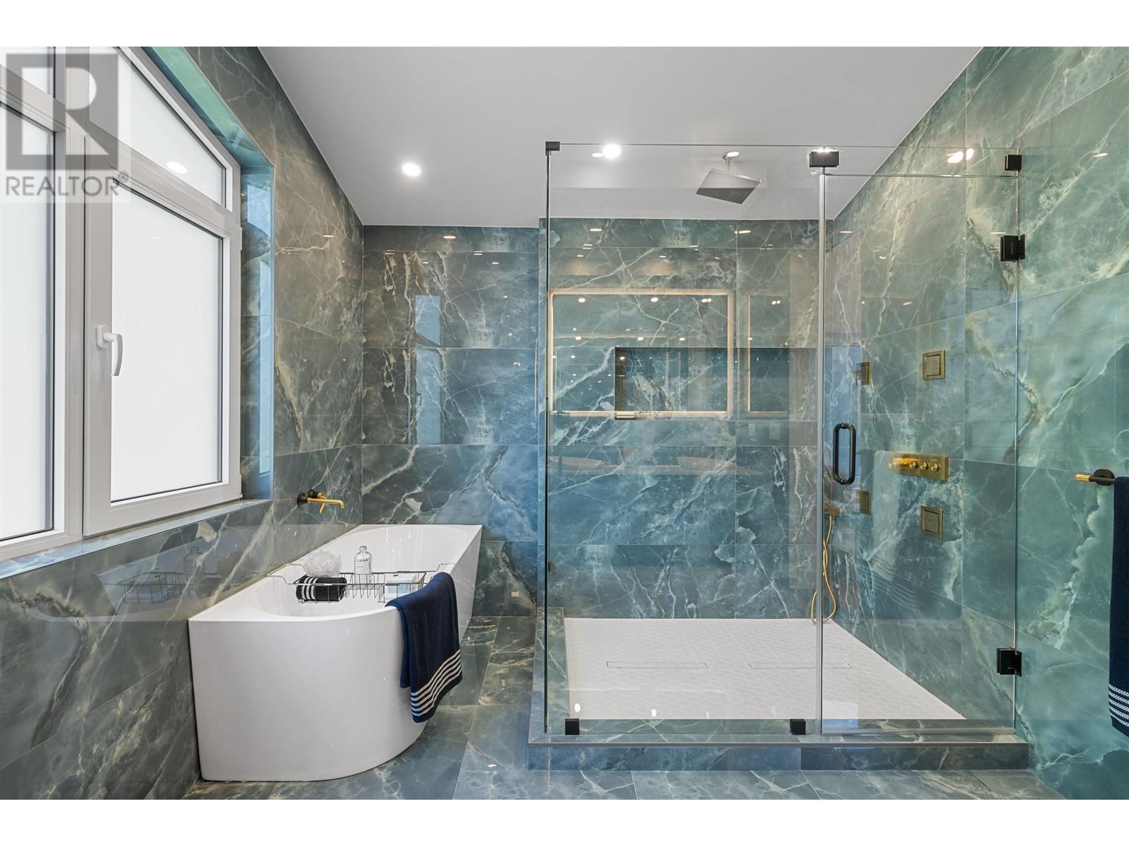 687 Poplar Street, Coquitlam, British Columbia  V3J 3K7 - Photo 25 - R3010615