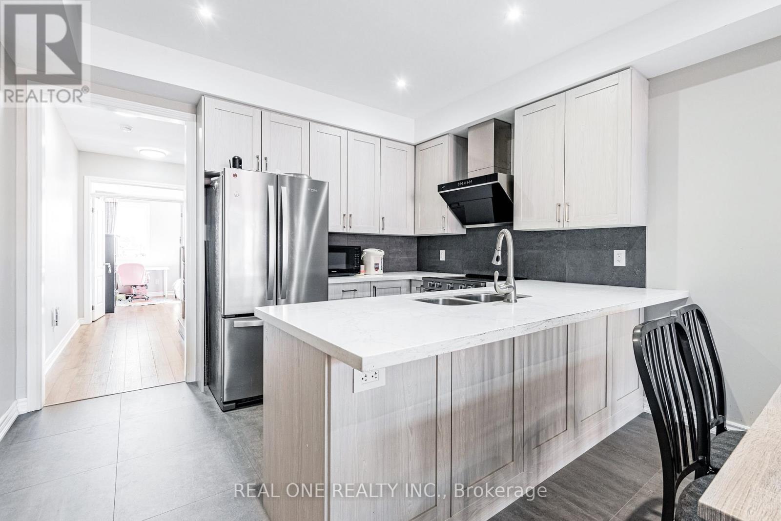 4798 16th Avenue, Markham, Ontario  L6C 0V8 - Photo 8 - N12192717