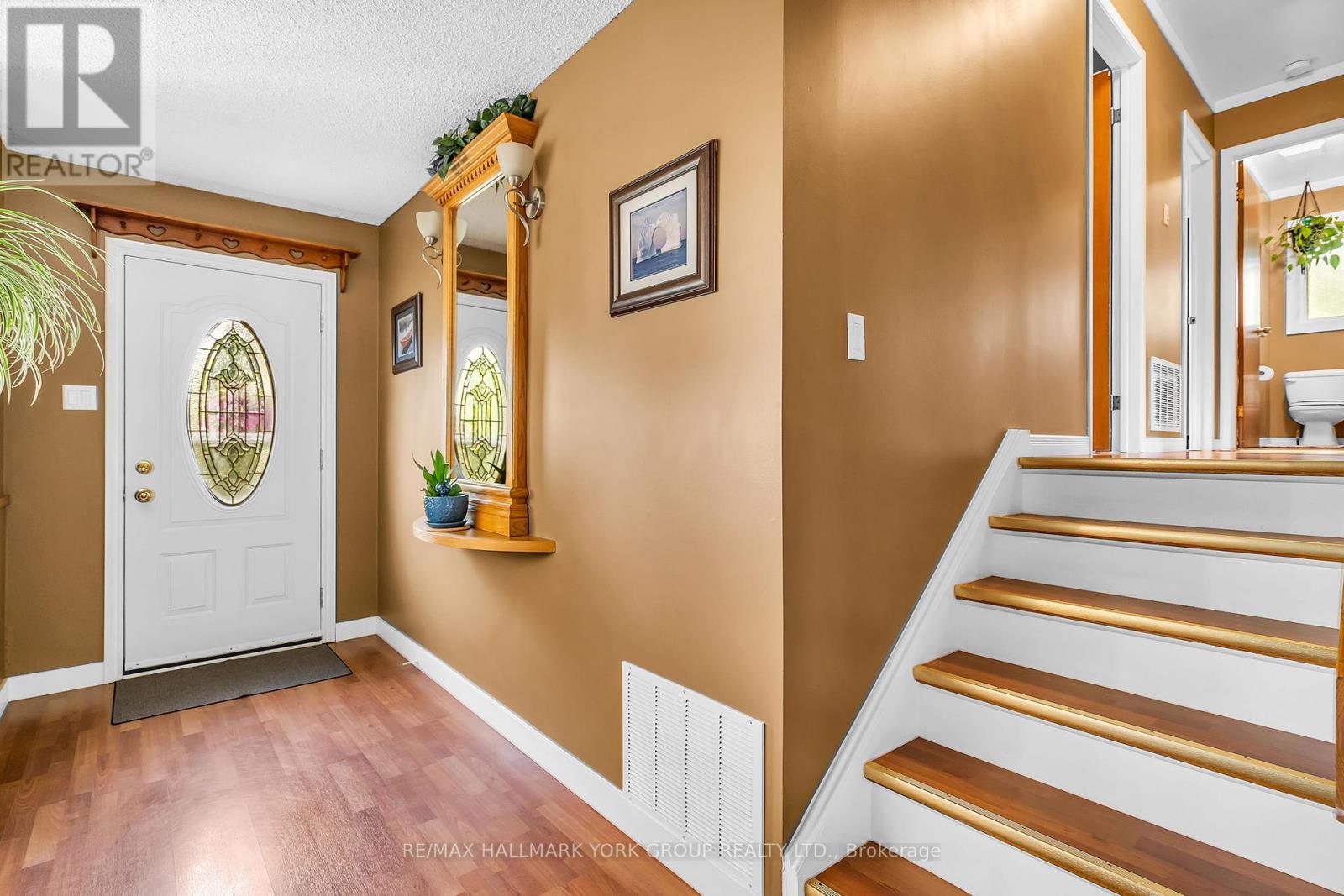 49 Kay Avenue, Georgina, Ontario  L0E 1N0 - Photo 25 - N12192709