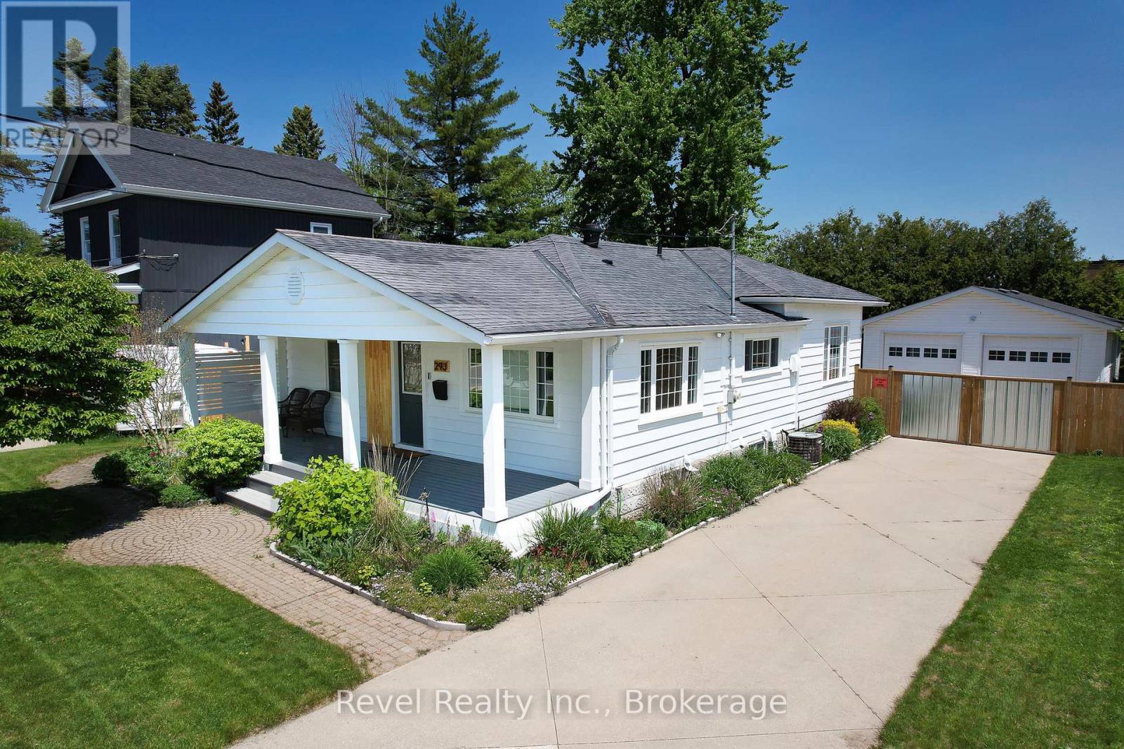 293 NAPIER STREET, collingwood, Ontario