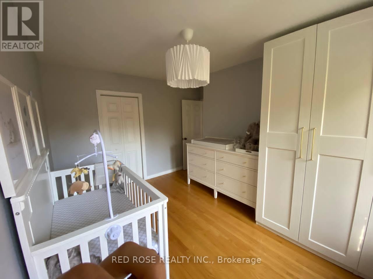 Main Floor - 97 Penstock Court, Richmond Hill (Mill Pond), Ontario  L4C 4P3 - Photo 7 - N12192628