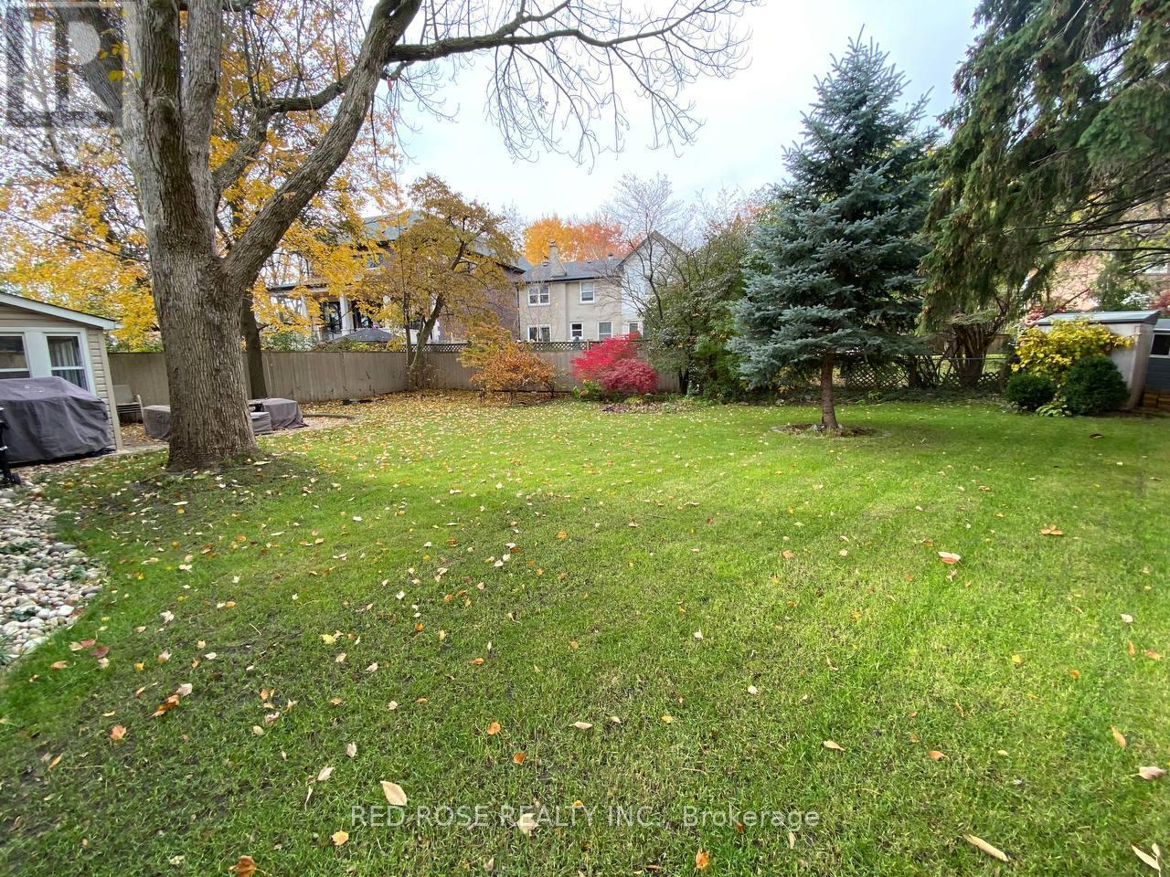Main Floor - 97 Penstock Court, Richmond Hill (Mill Pond), Ontario  L4C 4P3 - Photo 14 - N12192628