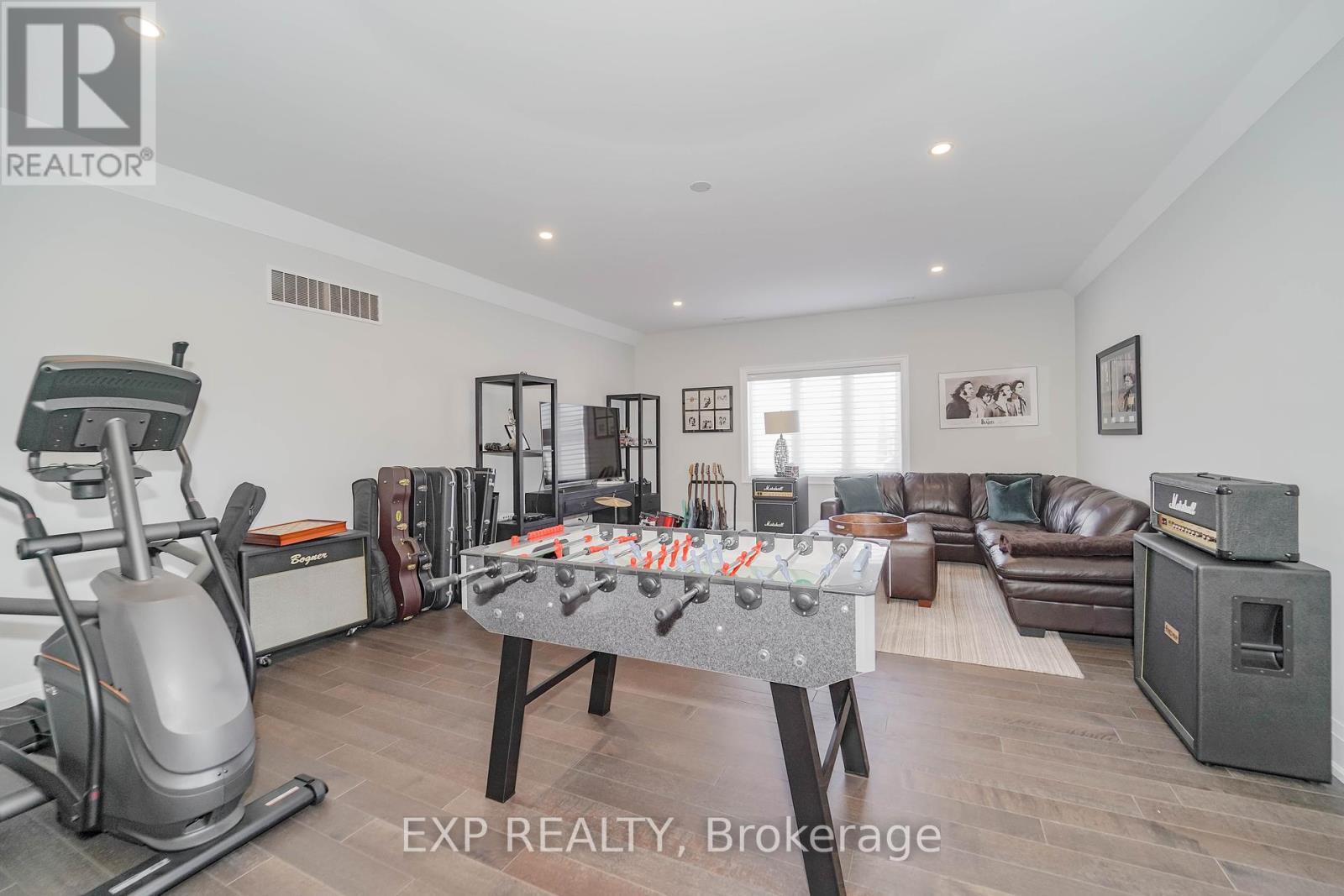 26 Aspy Court, Vaughan, Ontario  L6A 4X8 - Photo 41 - N12192824