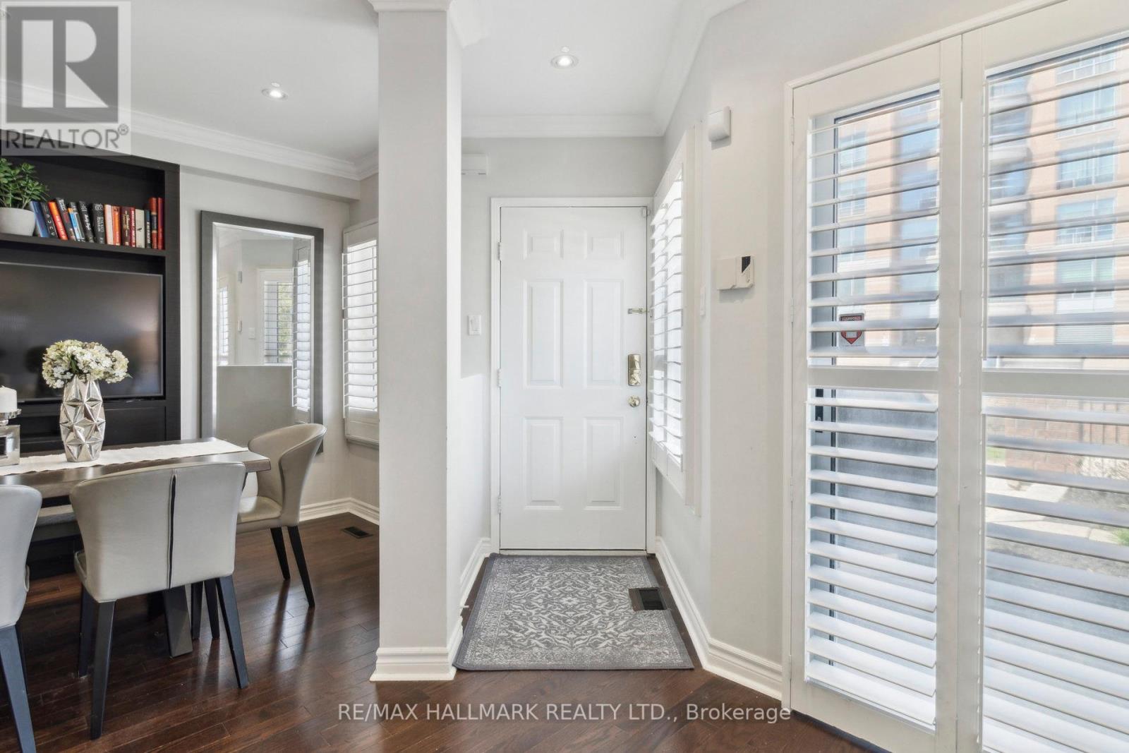 4 - 735 New Westminster Drive, Vaughan (Brownridge), Ontario  L4J 7Y9 - Photo 5 - N12192652