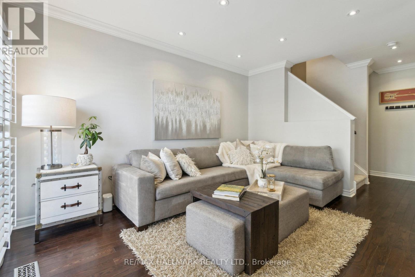 4 - 735 New Westminster Drive, Vaughan (Brownridge), Ontario  L4J 7Y9 - Photo 6 - N12192652