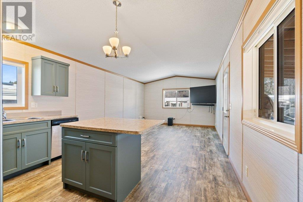 3350 10 Avenue Ne Unit# 134, Salmon Arm, British Columbia  V1E 1J6 - Photo 8 - 10350626