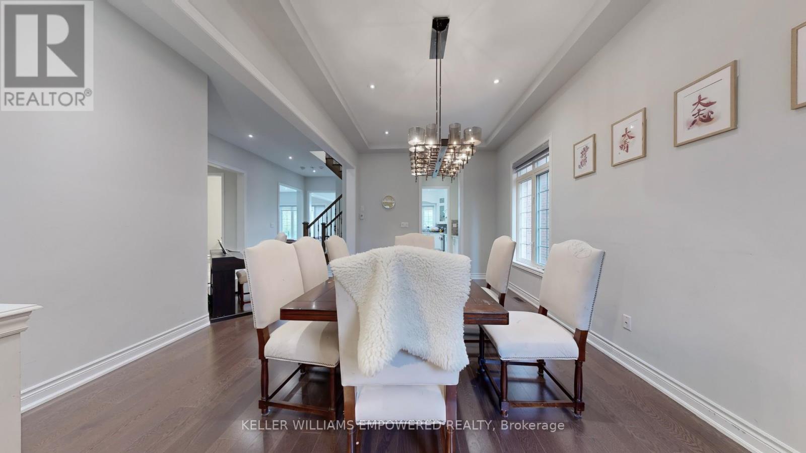 138 Crane Street, Aurora, Ontario  L4G 0W2 - Photo 4 - N12192895