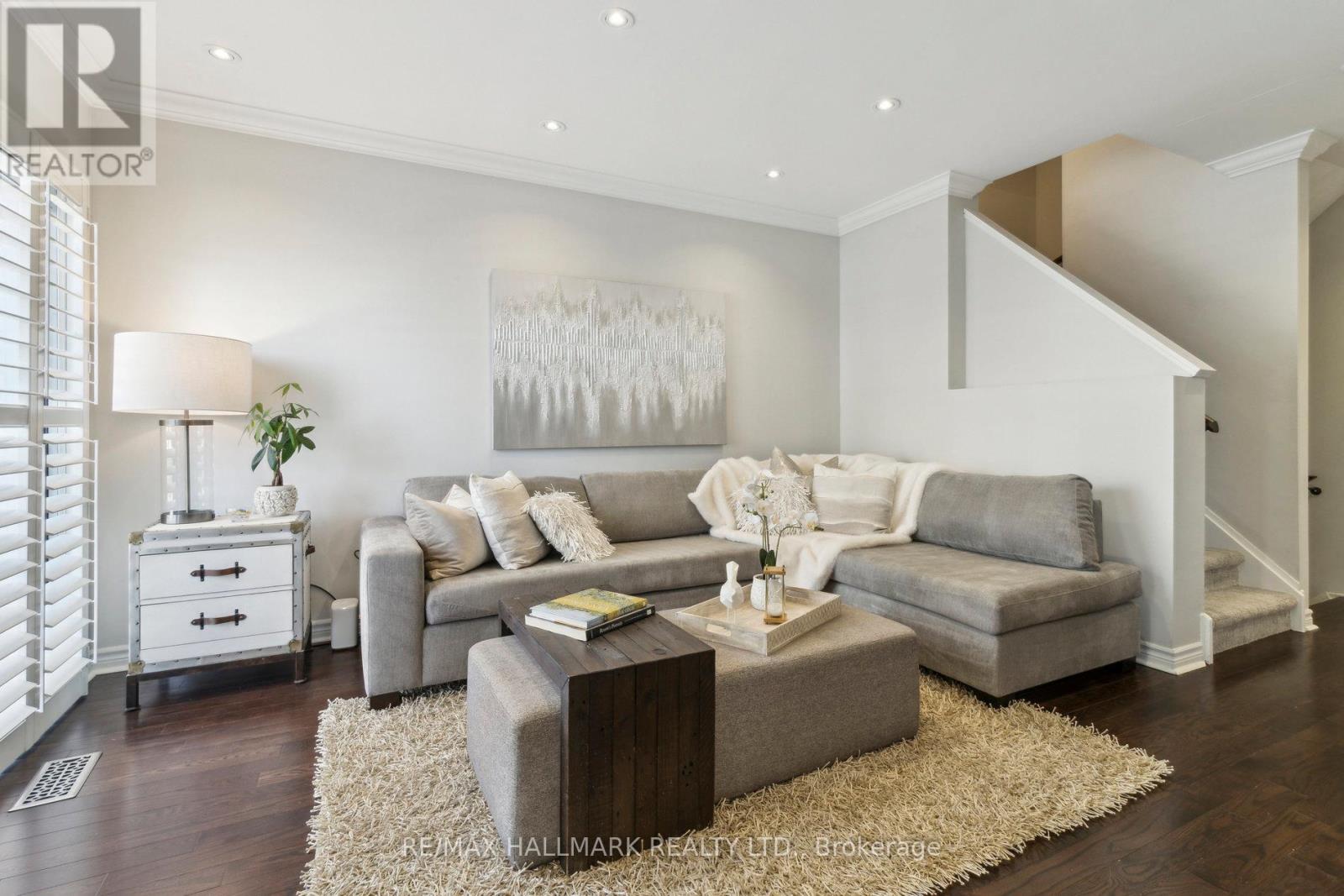 4 - 735 New Westminster Drive, Vaughan (Brownridge), Ontario  L4J 7Y9 - Photo 8 - N12192652
