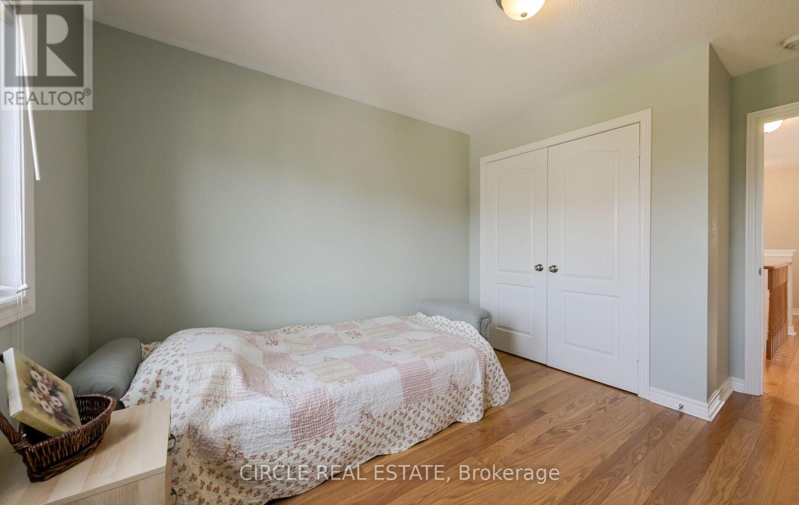 166 Sharpe Crescent, New Tecumseth (Tottenham), Ontario  L0G 1W0 - Photo 34 - N12192828