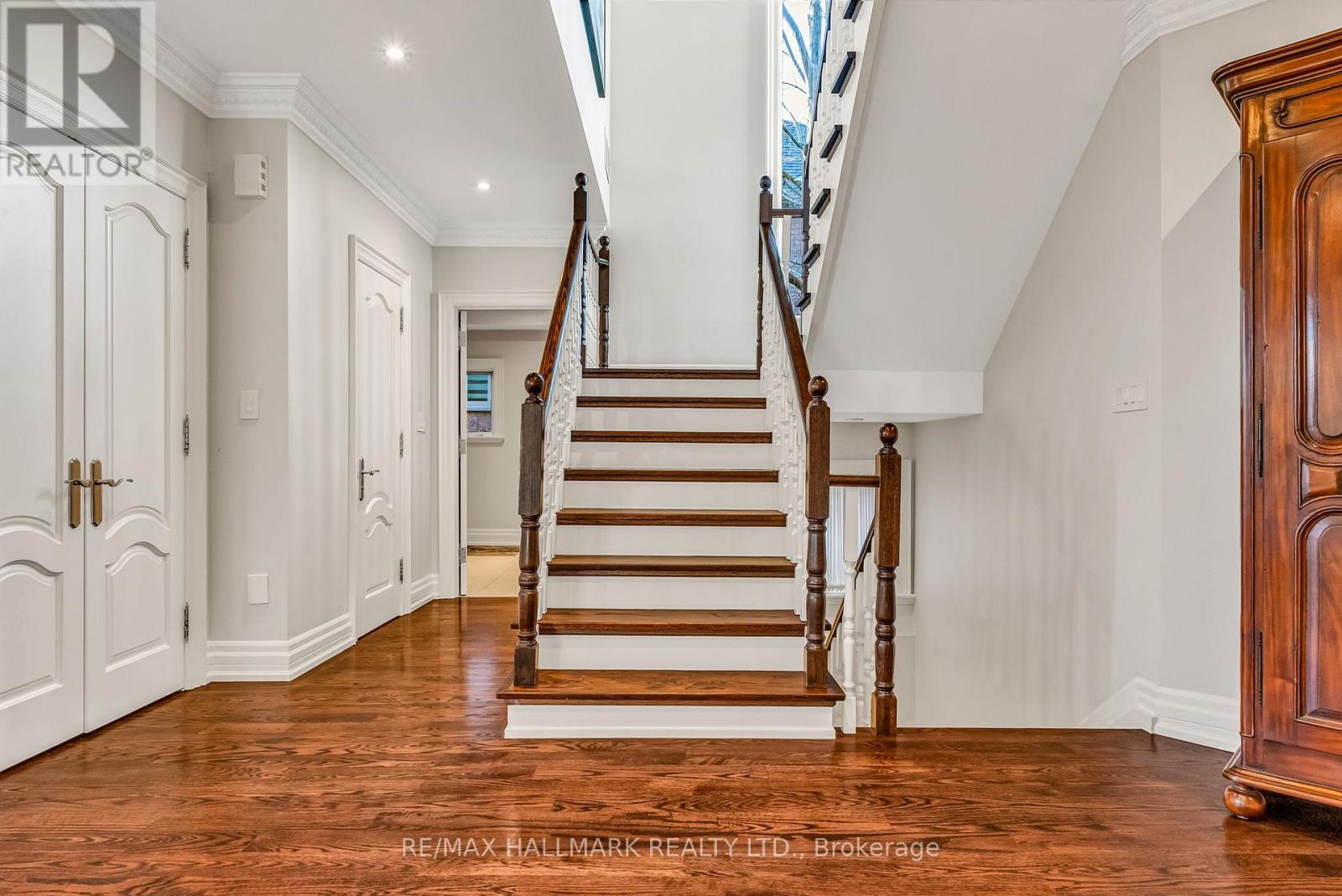 61 Alpha Court, Vaughan, Ontario  L4L 8Y2 - Photo 16 - N12193115