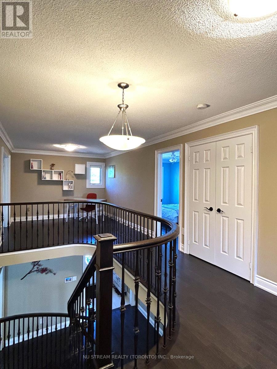 31 Ashfield Drive, Richmond Hill (Oak Ridges Lake Wilcox), Ontario  L4E 2L6 - Photo 22 - N12192976
