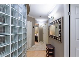 101 15717 MARINE DRIVE, White Rock property photo listing R2987202 for sale
