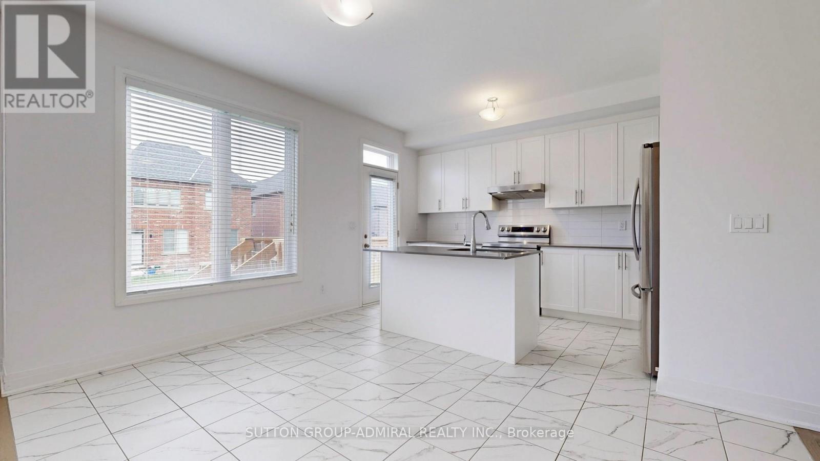 89 Kentledge Avenue, East Gwillimbury, Ontario  L9N 0V9 - Photo 12 - N12192996