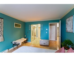 101 15717 MARINE DRIVE, White Rock property photo listing R2987202 for sale