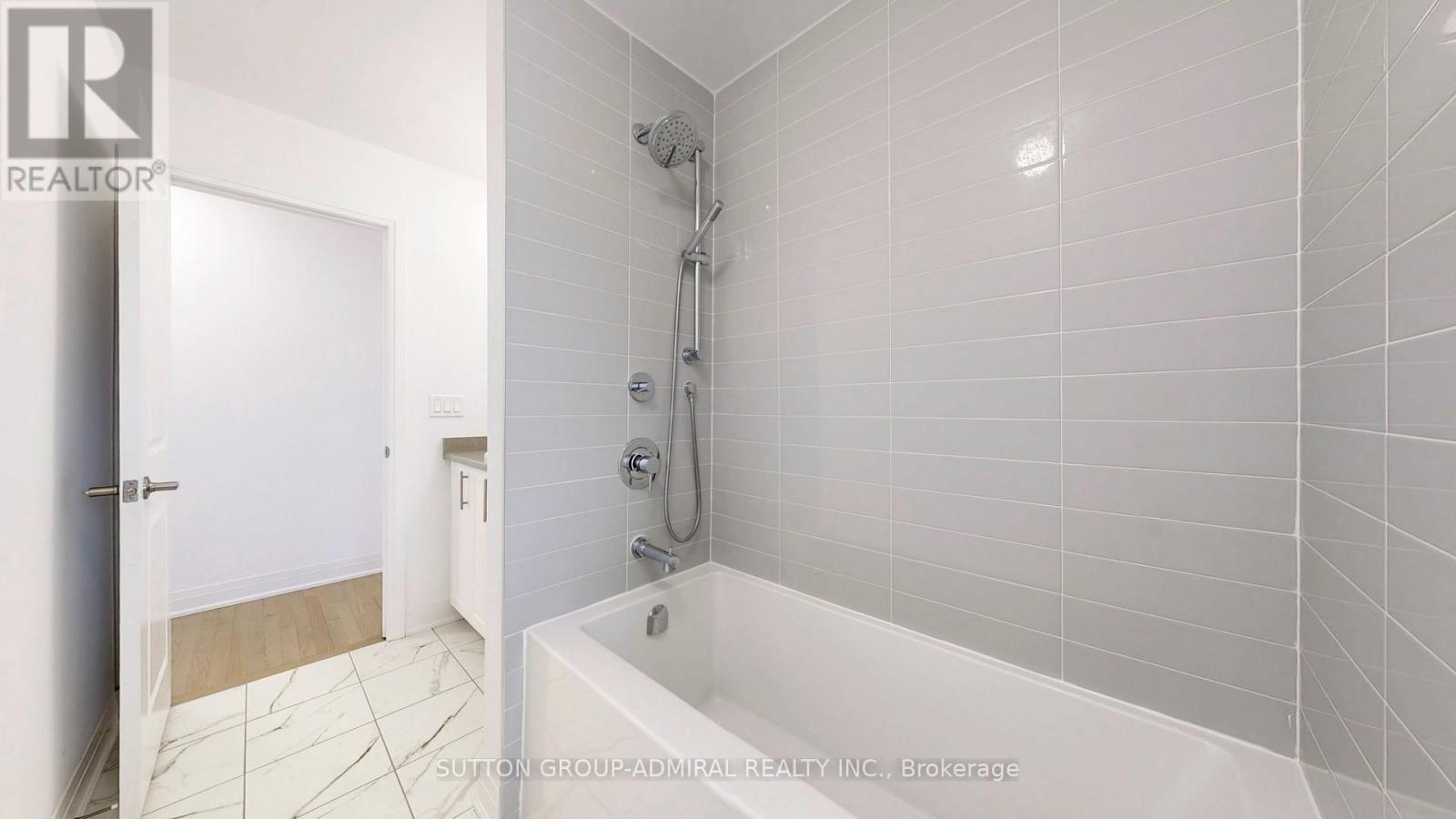 89 Kentledge Avenue, East Gwillimbury, Ontario  L9N 0V9 - Photo 32 - N12192996