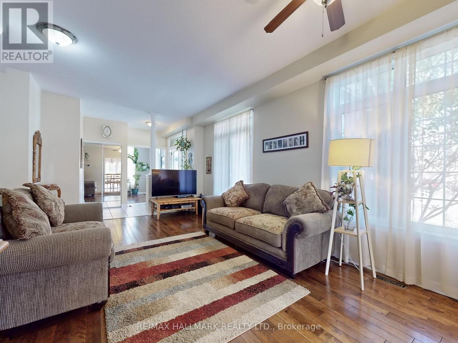 1 Lander Crescent, Vaughan, Ontario  L4J 8V3 - Photo 8 - N12192937