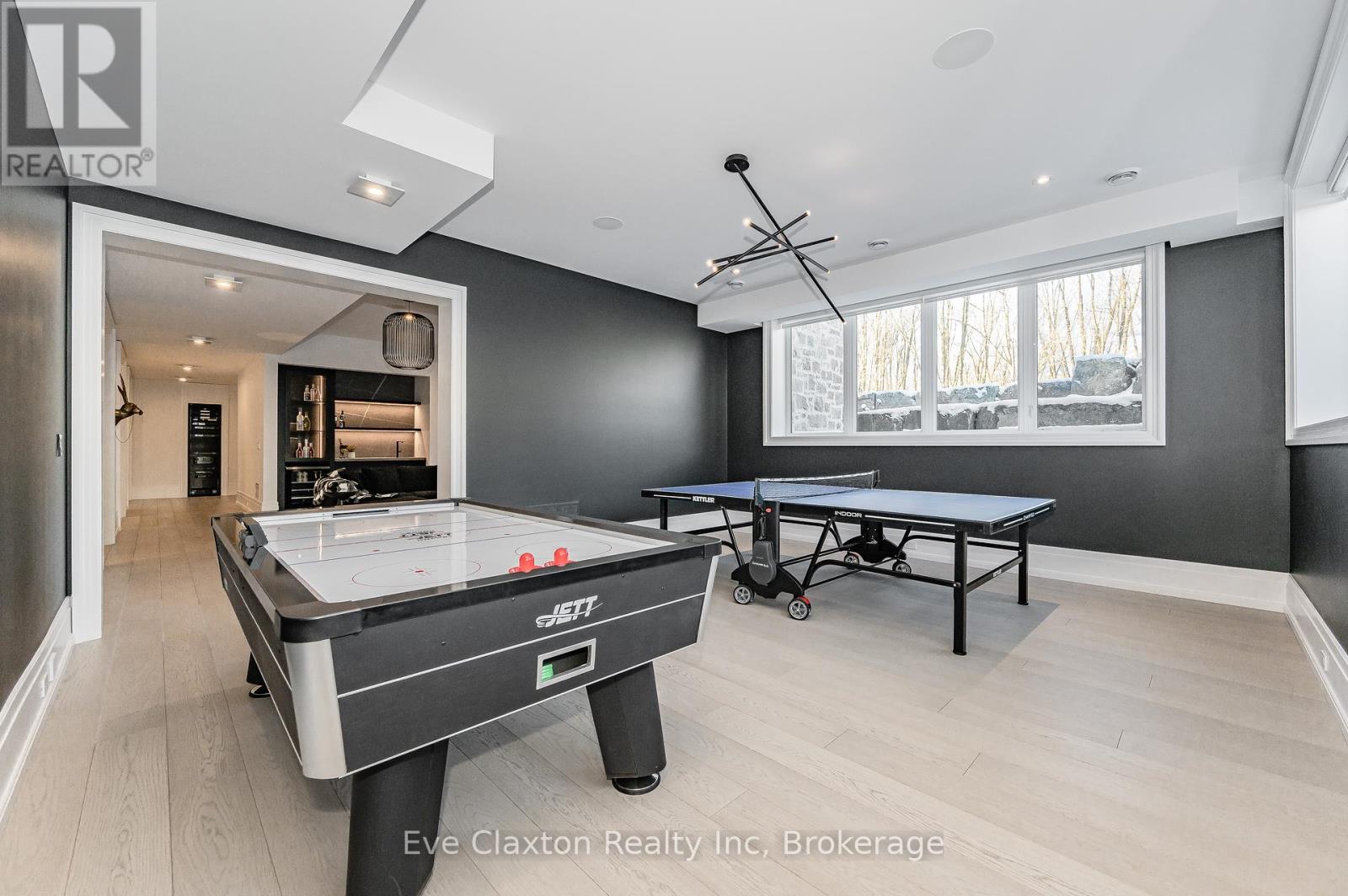 149 Heritage Lake Drive, Puslinch (Crieff/aikensville/killean), Ontario  N0B 2J0 - Photo 38 - X12193294