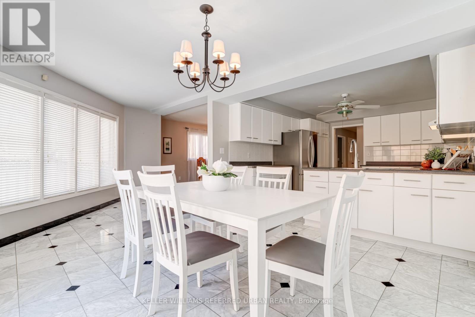 109 Topham Crescent, Richmond Hill (Westbrook), Ontario  L4C 9E9 - Photo 12 - N12193031