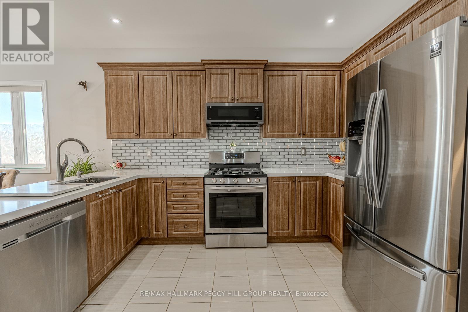 3069 Monarch Drive, Orillia, Ontario  L3V 8K3 - Photo 6 - S12192543
