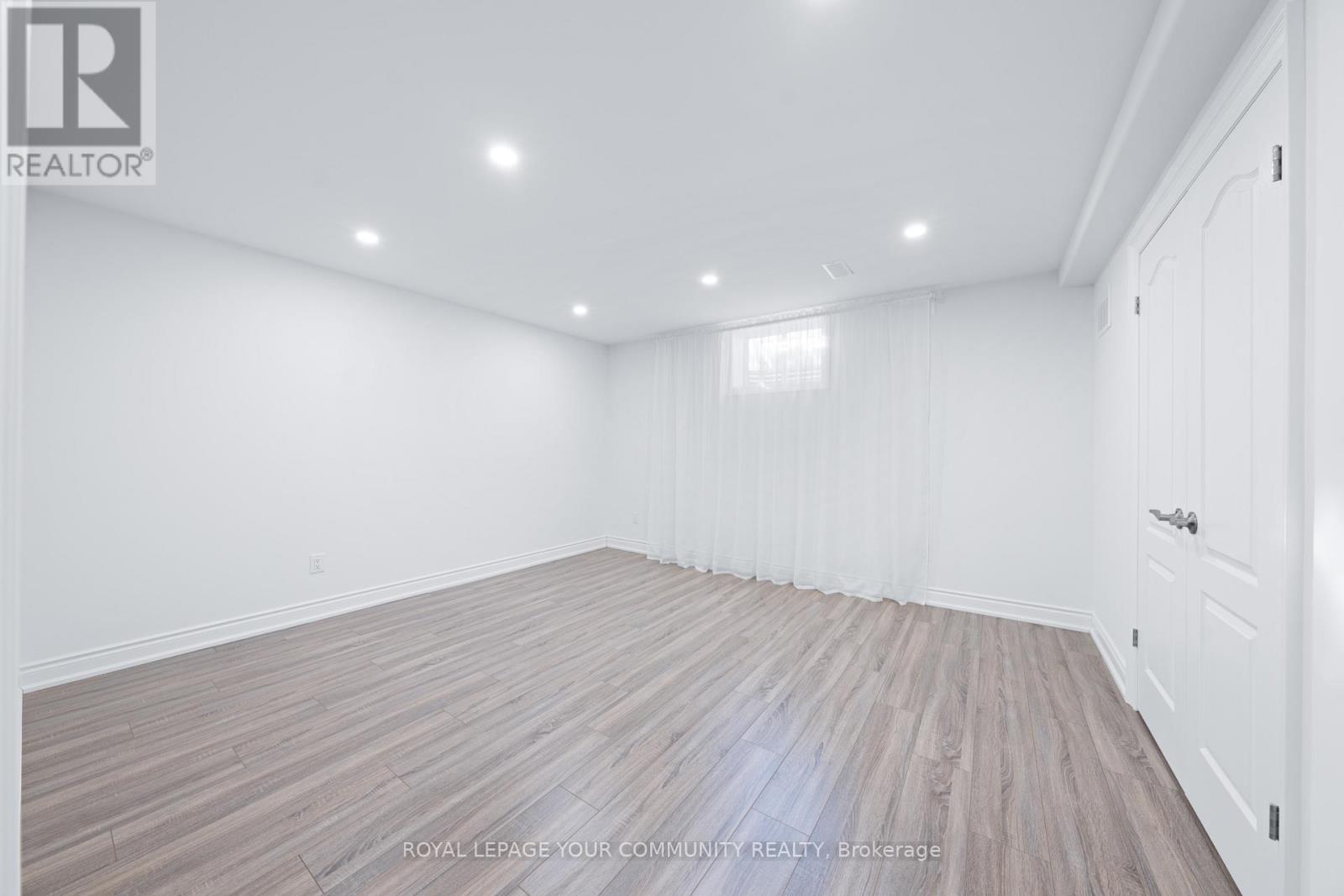 37 Heron Boulevard, Springwater, Ontario  L0L 1Y3 - Photo 35 - S11944917