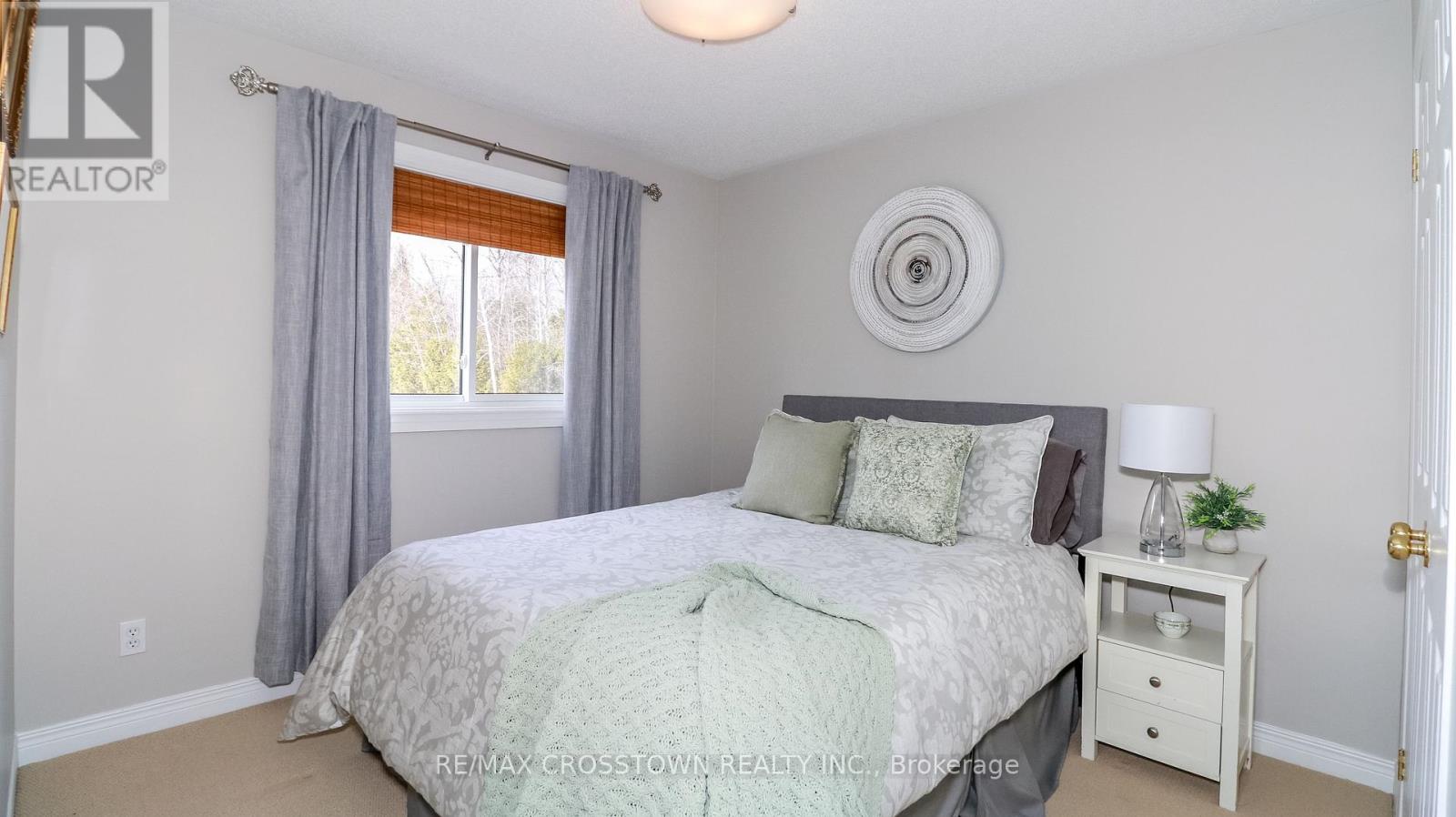 3093 Sandy Bend, Springwater, Ontario  L0L 1P0 - Photo 19 - S12192672