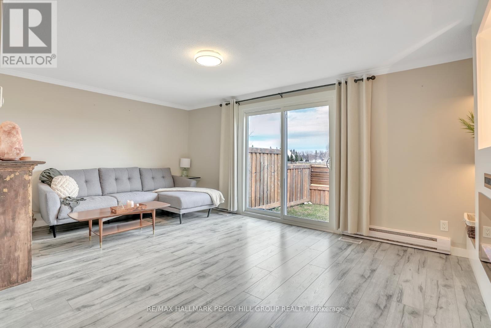 75 High Street, Collingwood, Ontario  L9Y 4V4 - Photo 6 - S12192836
