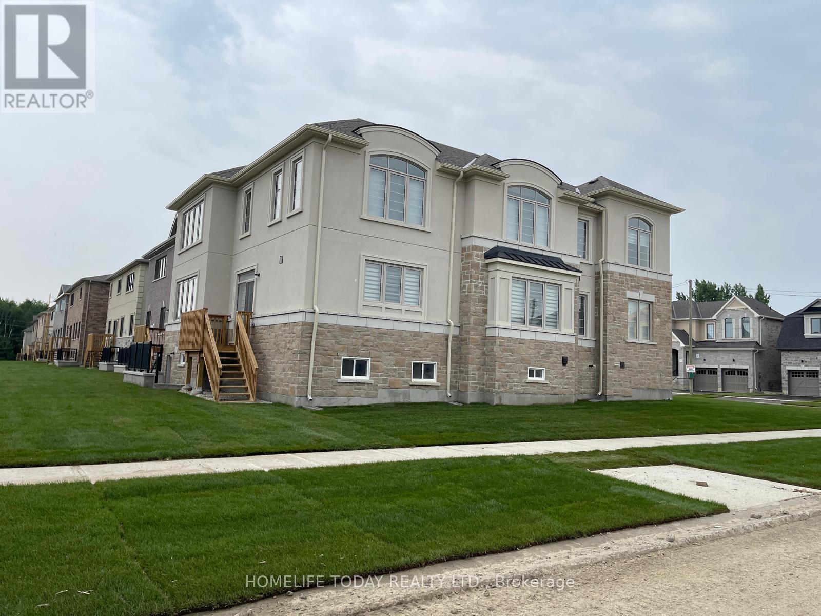219 Warden Street, Clearview, Ontario  L0M 1S0 - Photo 40 - S12192889