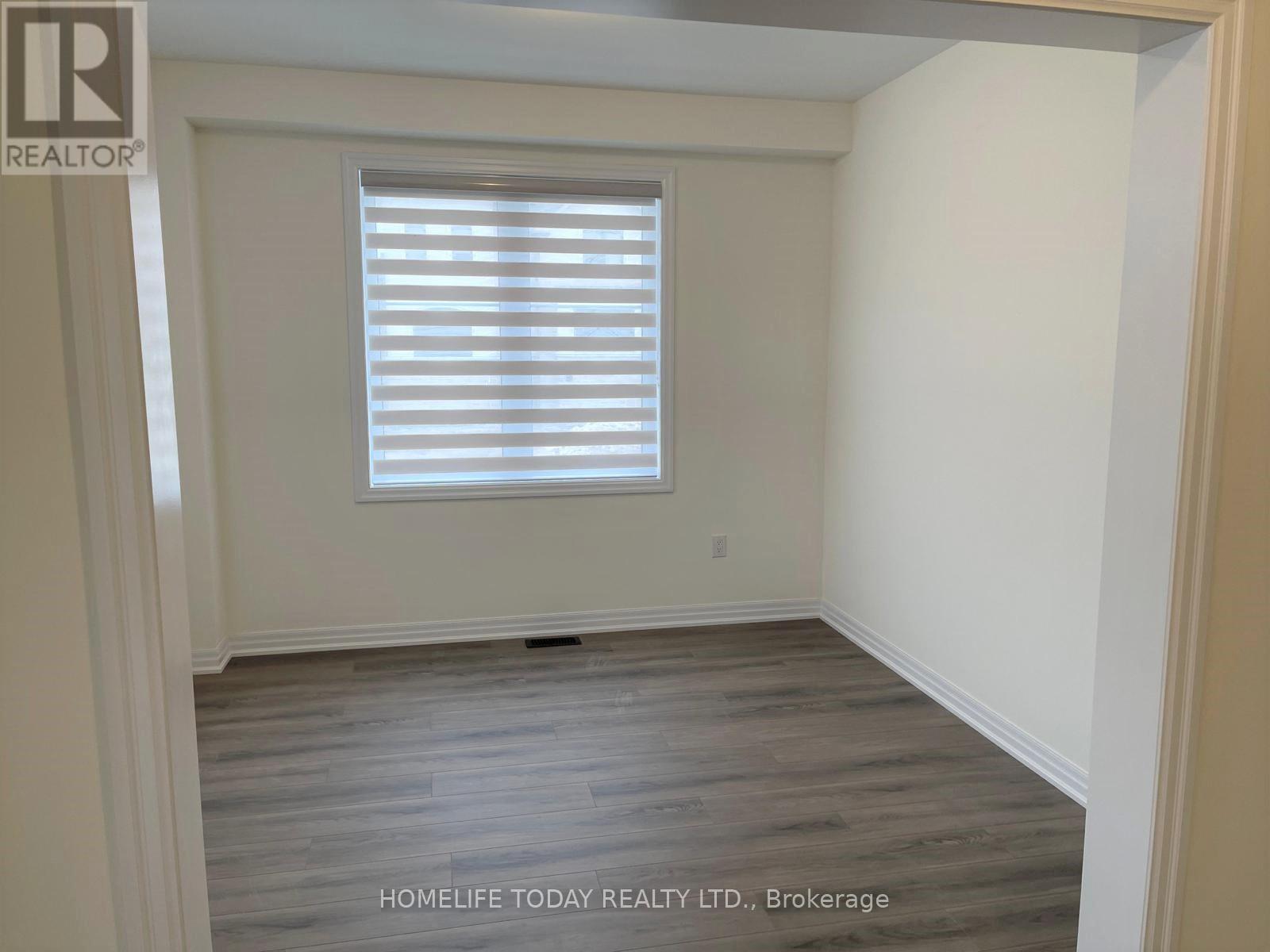 219 Warden Street, Clearview, Ontario  L0M 1S0 - Photo 15 - S12192889