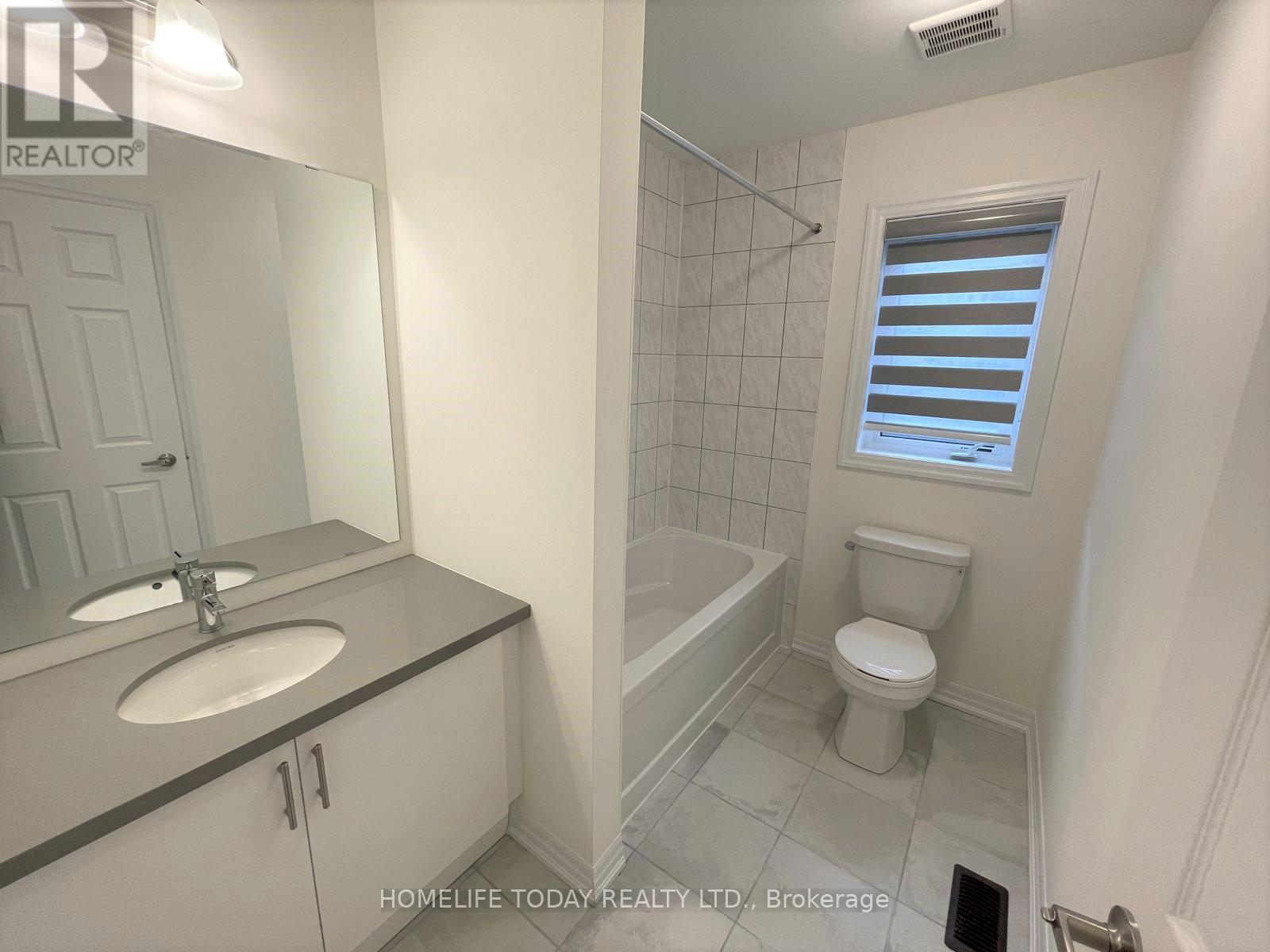 219 Warden Street, Clearview, Ontario  L0M 1S0 - Photo 24 - S12192889