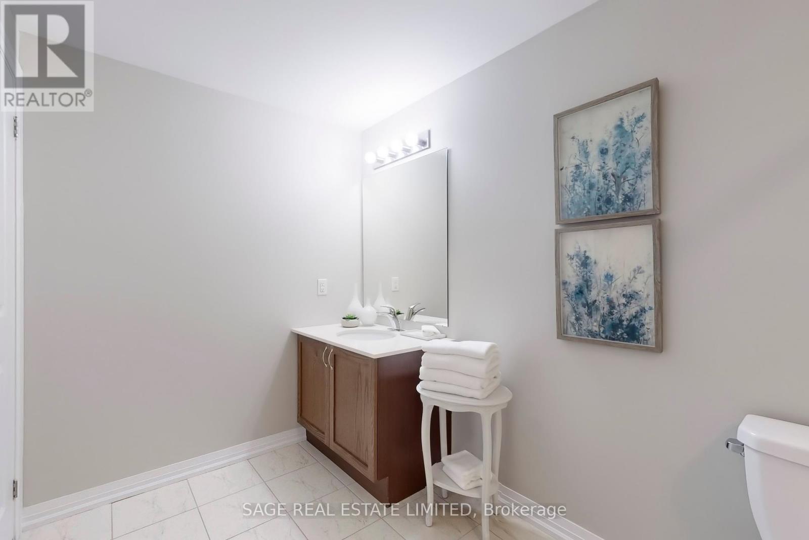 310 - 300 Essa Road, Barrie (0 West), Ontario  L9J 0B9 - Photo 20 - S12193123