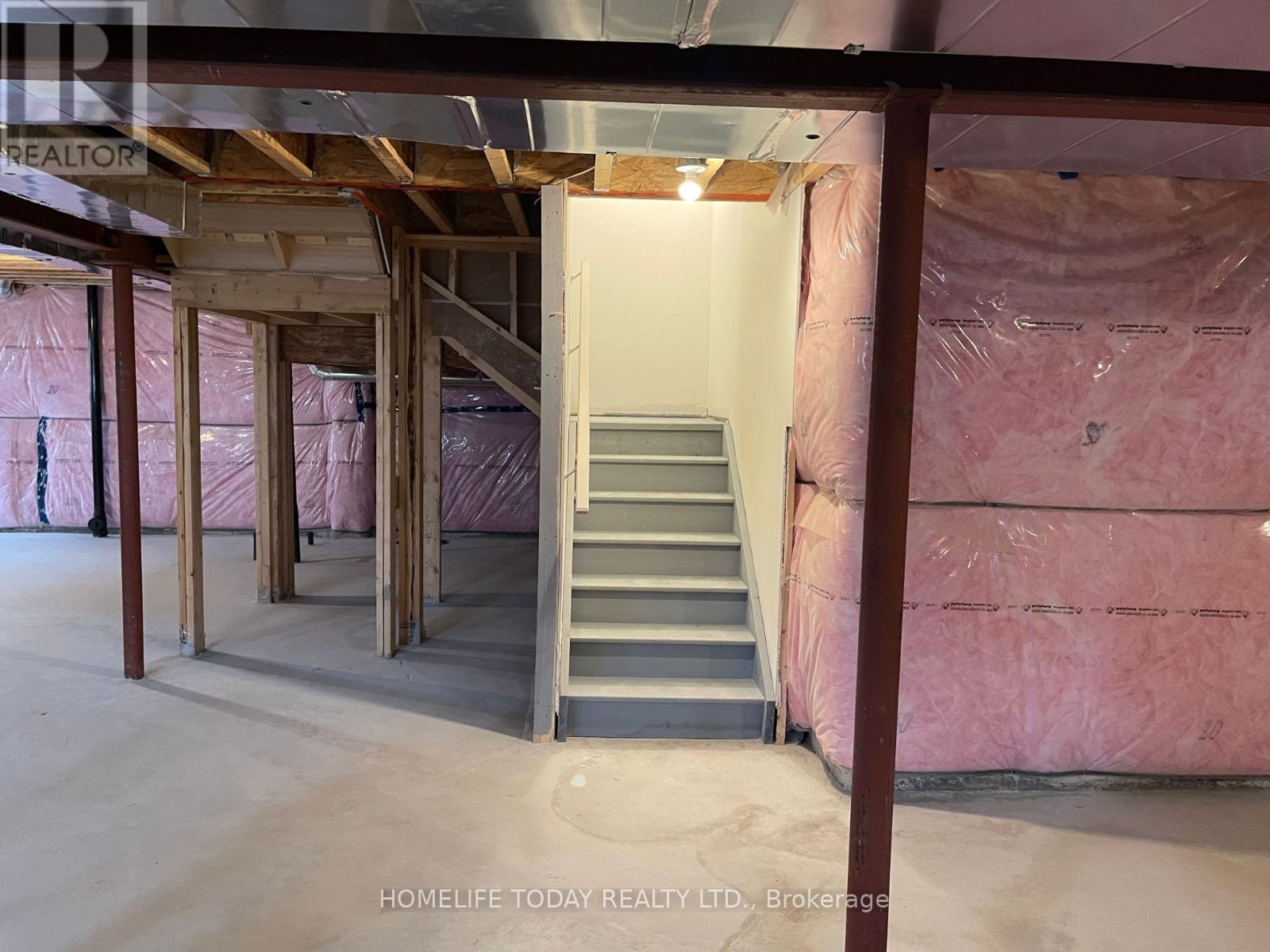 219 Warden Street, Clearview, Ontario  L0M 1S0 - Photo 31 - S12192889