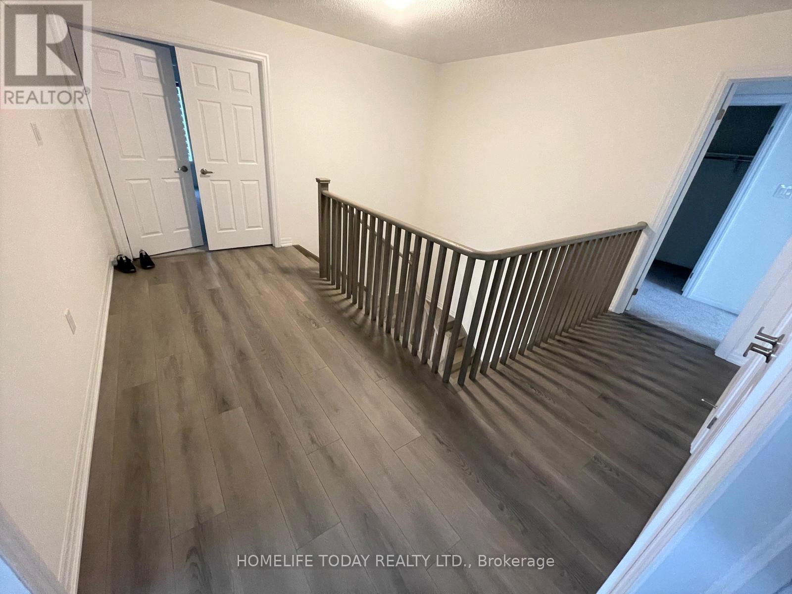 219 Warden Street, Clearview, Ontario  L0M 1S0 - Photo 14 - S12192889