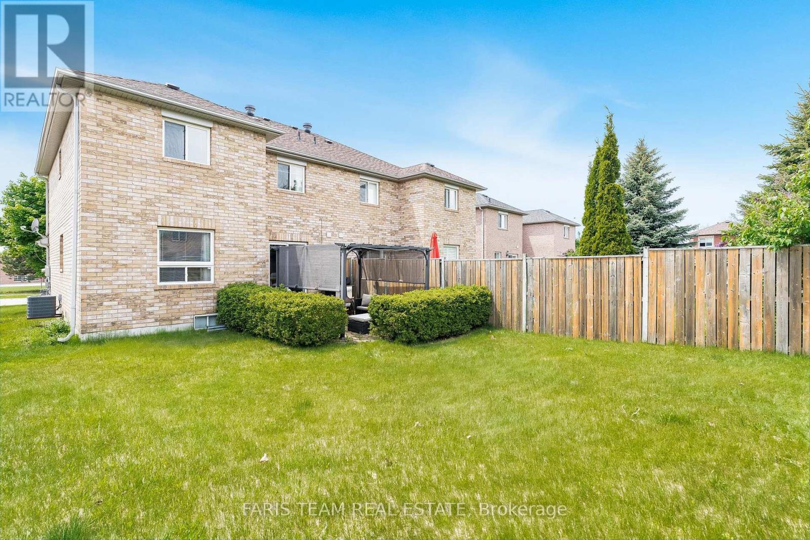 123 Holly Meadow Road, Barrie (Holly), Ontario  L4N 9Z6 - Photo 21 - S12193002