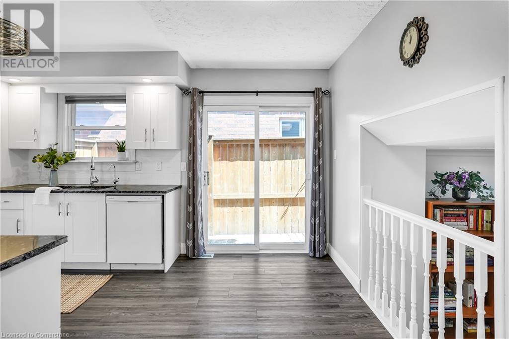 101 Rothsay Avenue, Kitchener, Ontario  N2B 3S5 - Photo 15 - 40736204