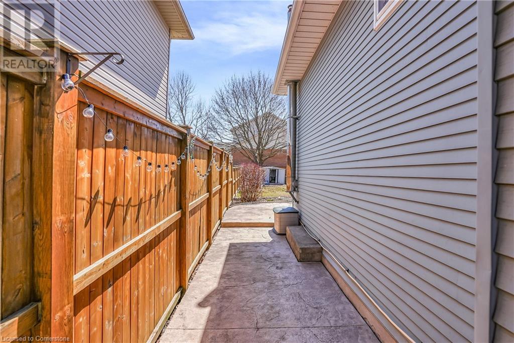 101 Rothsay Avenue, Kitchener, Ontario  N2B 3S5 - Photo 38 - 40736204