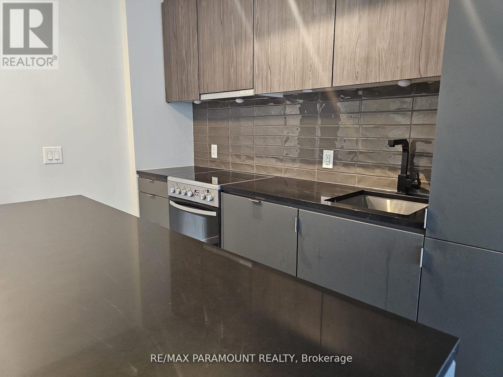 327 - 7 Smith Crescent, Toronto (Stonegate-Queensway), Ontario  M8Z 0G3 - Photo 9 - W12112625