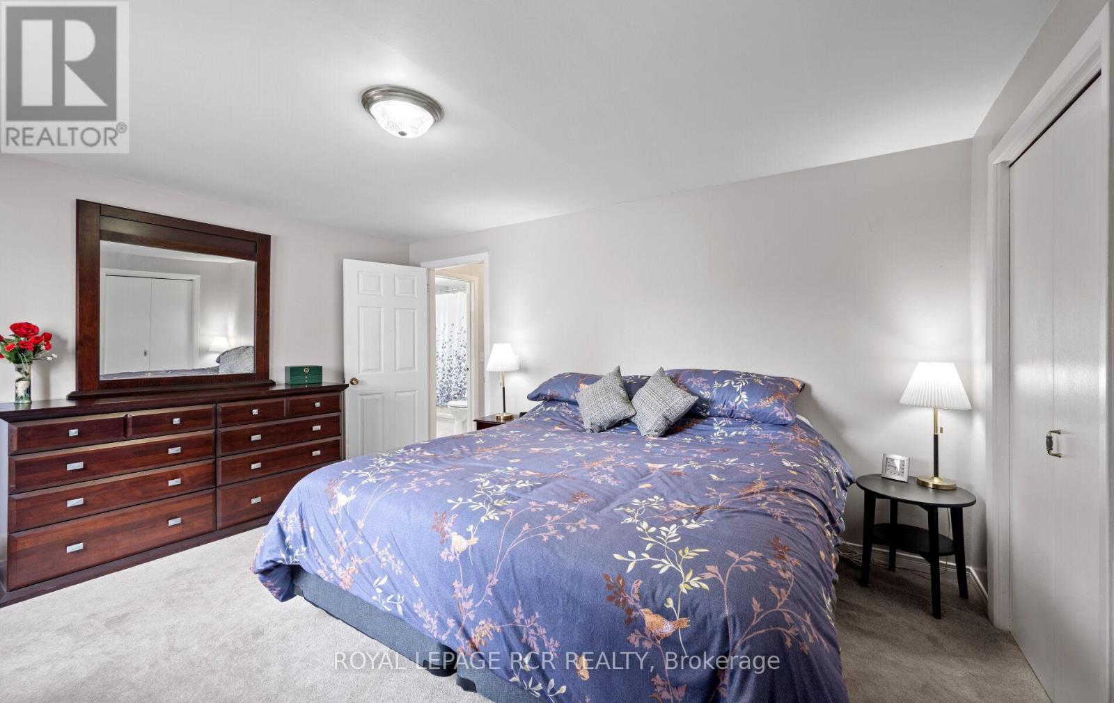 24 Town Line, Orangeville, Ontario  L9W 1T6 - Photo 18 - W12120540