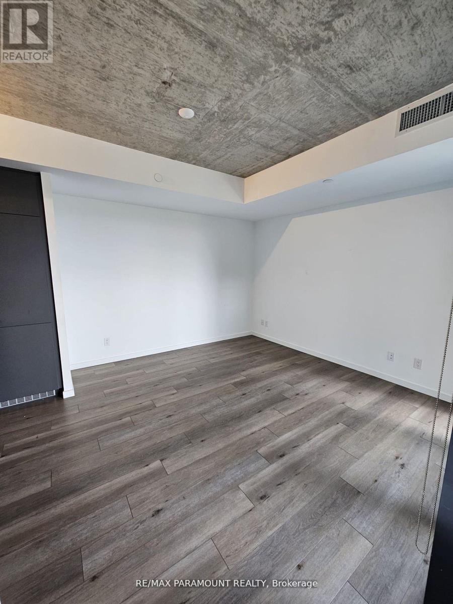 601 - 7 Smith Crescent, Toronto, Ontario  M8Z 0G3 - Photo 11 - W12185217
