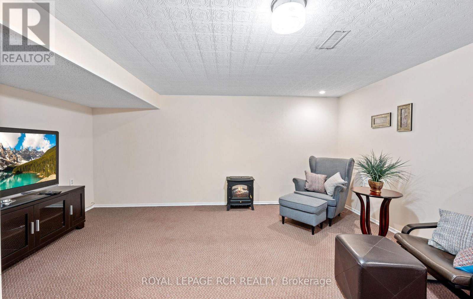 24 Town Line, Orangeville, Ontario  L9W 1T6 - Photo 23 - W12120540