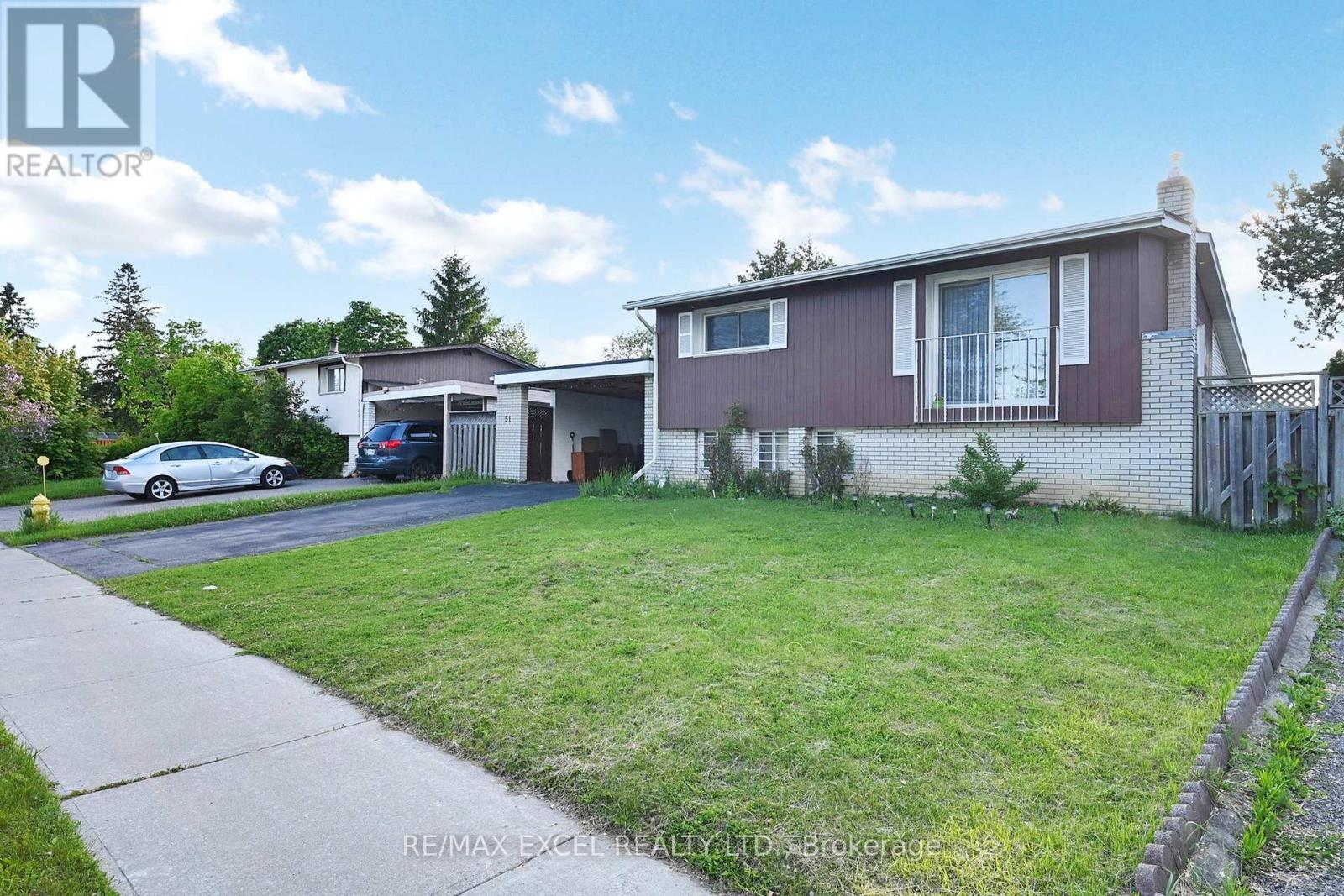 51 Kendleton Avenue, Toronto, Ontario  M9V 1T9 - Photo 2 - W12189722