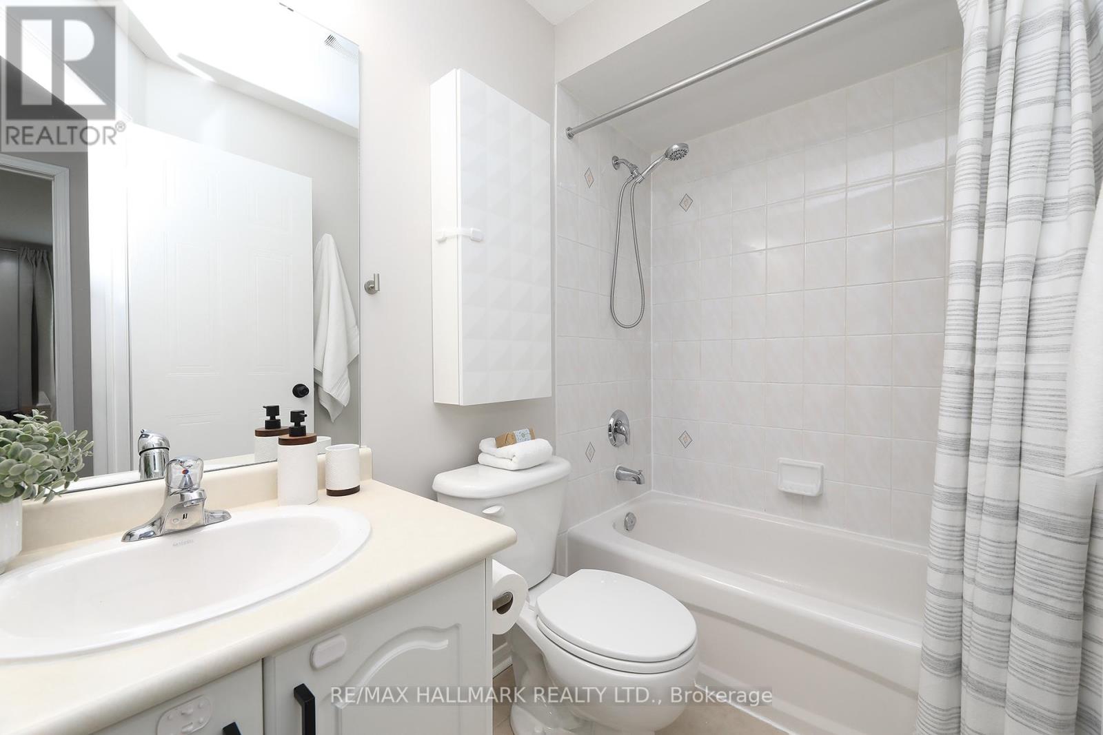 150 Brickworks Lane, Toronto, Ontario  M6N 5H7 - Photo 42 - W12161242